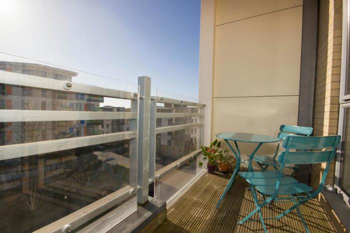 Balcony1.jpg