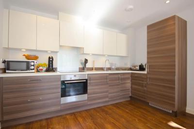 Kitchen1.jpg