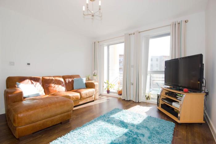 Living Room1.jpg