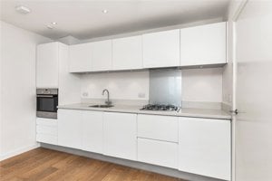 Glenalmond Avenue, Cambridge picture 3