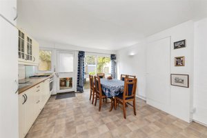 Highsett, Cambridge picture 5