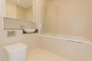 Northrop Road, Cambridge picture 5