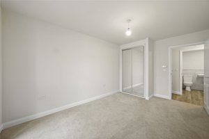 Osprey Drive, Trumpington picture 6