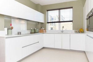 Cambridge, CB2 9DL picture 3