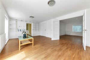 Proctor Drive, Trumpington picture 5