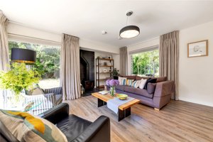 Royal Way, Trumpington picture 4