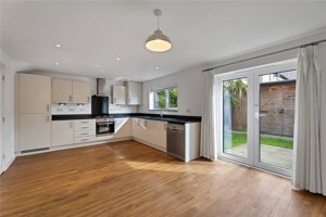 Cambridge, CB2 9AB picture 2