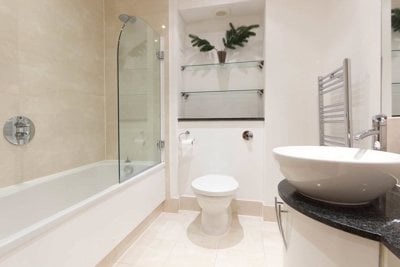 Bathroom1.jpg