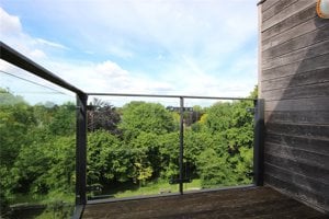 The Steel Building, Kingfisher Way picture 5