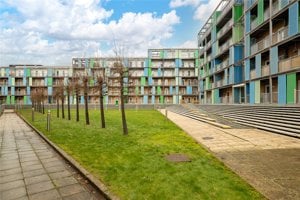 Warren Close, Cambridge picture 1