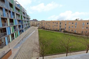 Warren Close, Station Road picture 5