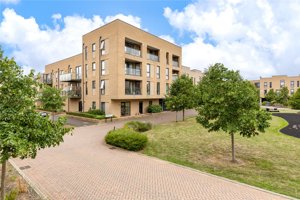 Whittle Avenue, Trumpington picture 1