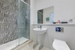 Whittle Avenue, Trumpington picture 5