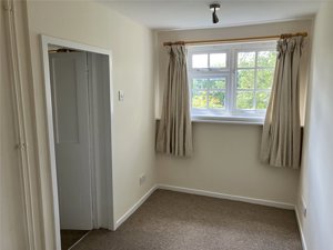 Cambridge Road, Hauxton picture 4