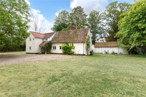 Granhams Road, Great Shelford picture 2