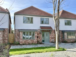 Cambridge, CB22 5HJ picture 1