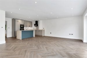 Cambridge, CB22 5HJ picture 3