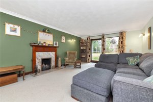 Joscelynes, Stapleford picture 2