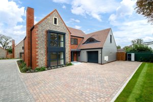 Cambridge, CB22 5DG picture 1