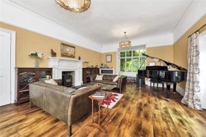 Tunwells Lane, Great Shelford picture 3