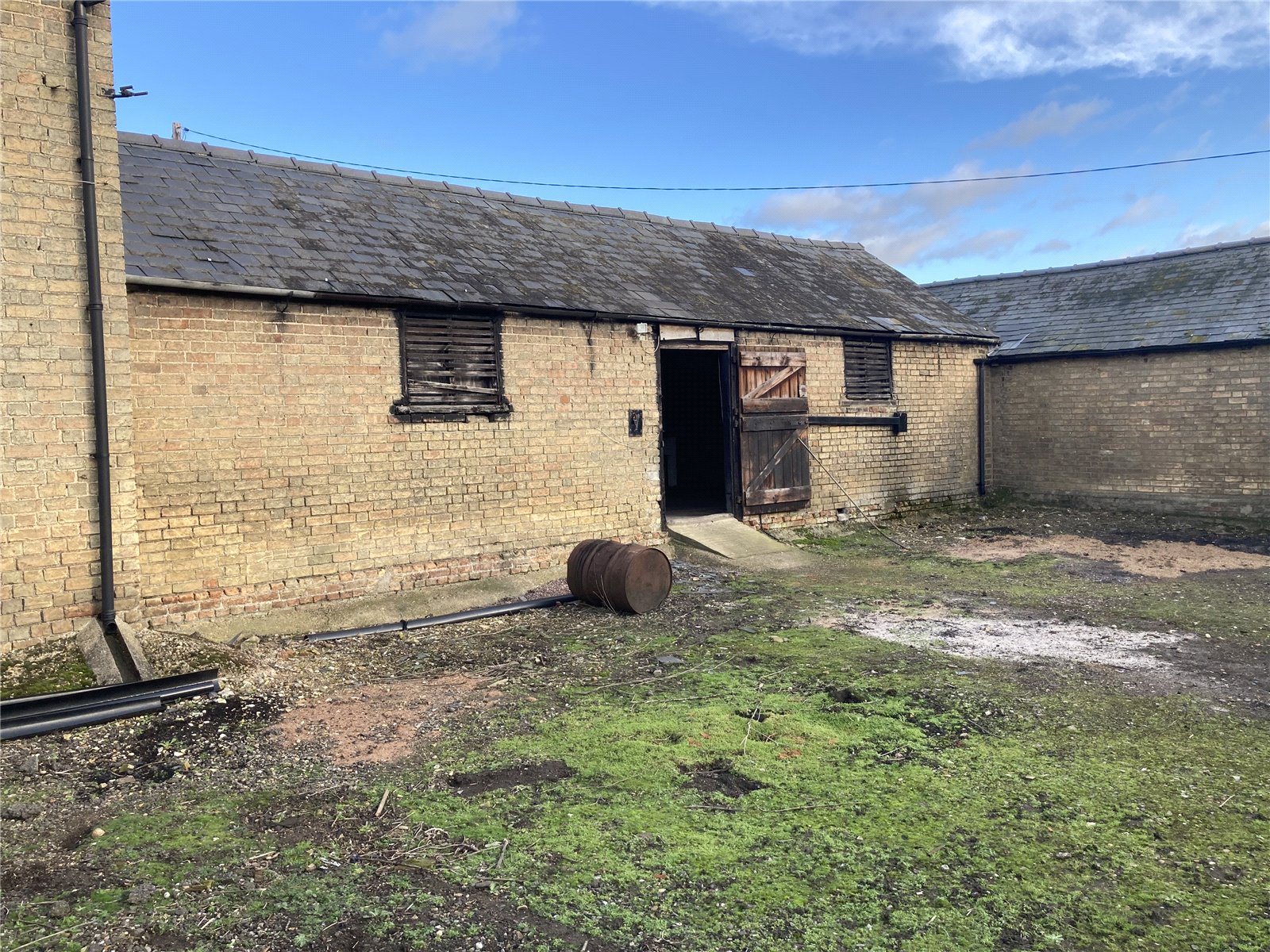 Dumpling Farm Barns, Barton picture 2