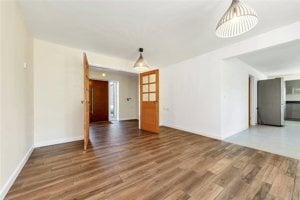 Cambridge, Cambridgeshire, CB23 7NX picture 6