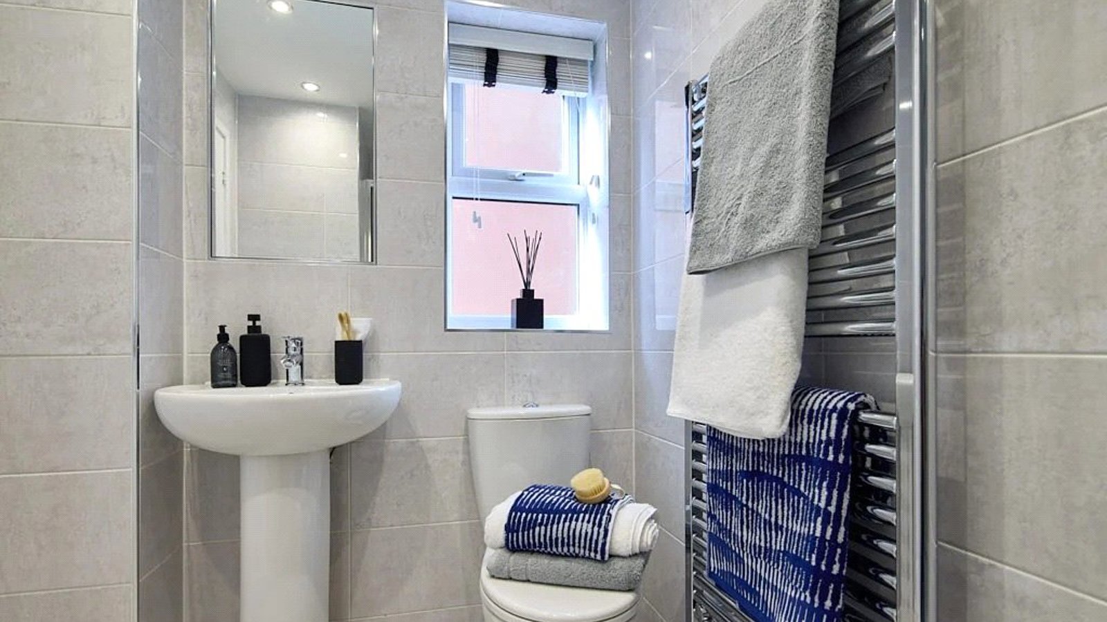 Picture No. 02.jpg Picture No. 02