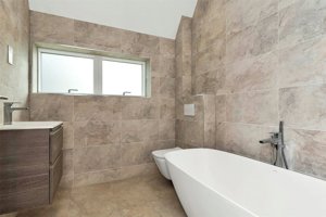 Beach Farm, Green End picture 5
