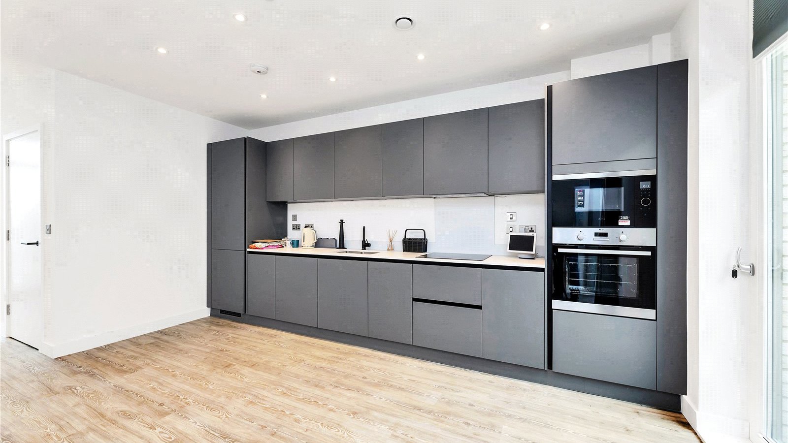 Picture No. 04.jpg Picture No. 04