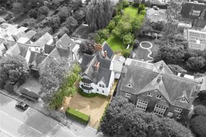 Barton Road, Cambridge picture 1