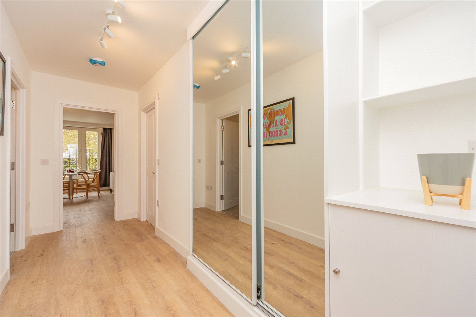 Barton Road, Newnham picture 5