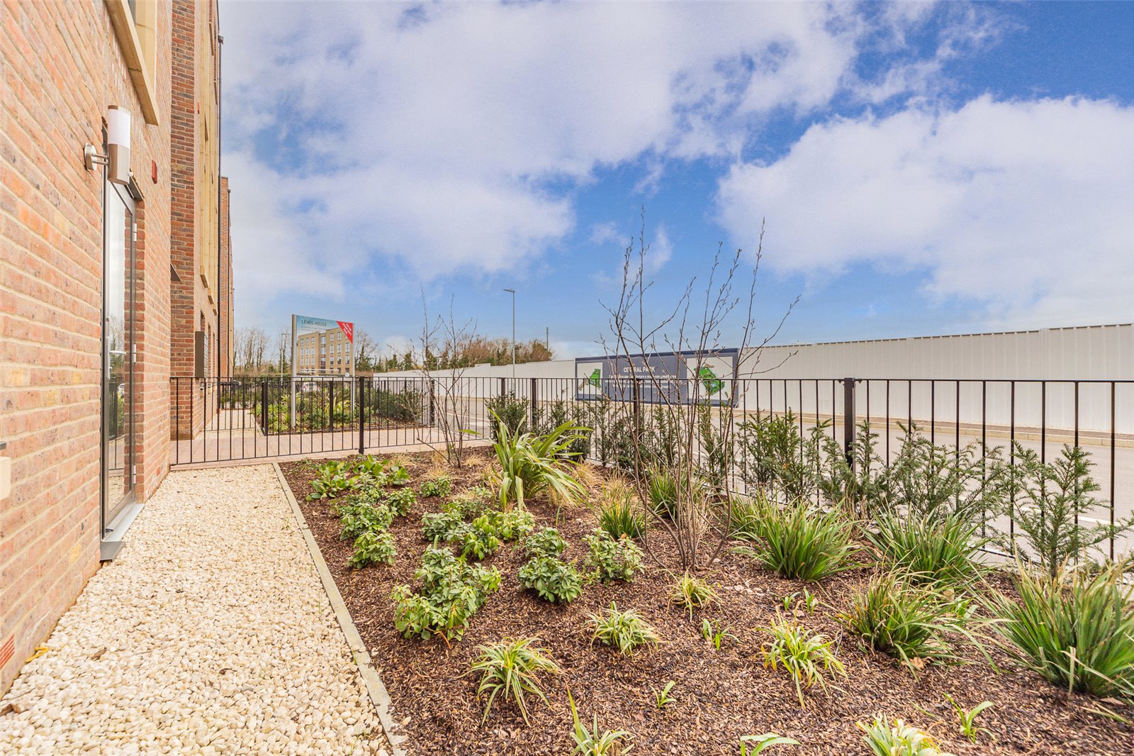 Darwin Green, Huntingdon Road picture 5