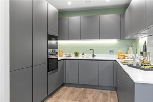 Cambridgeshire, CB3 1BJ picture 2