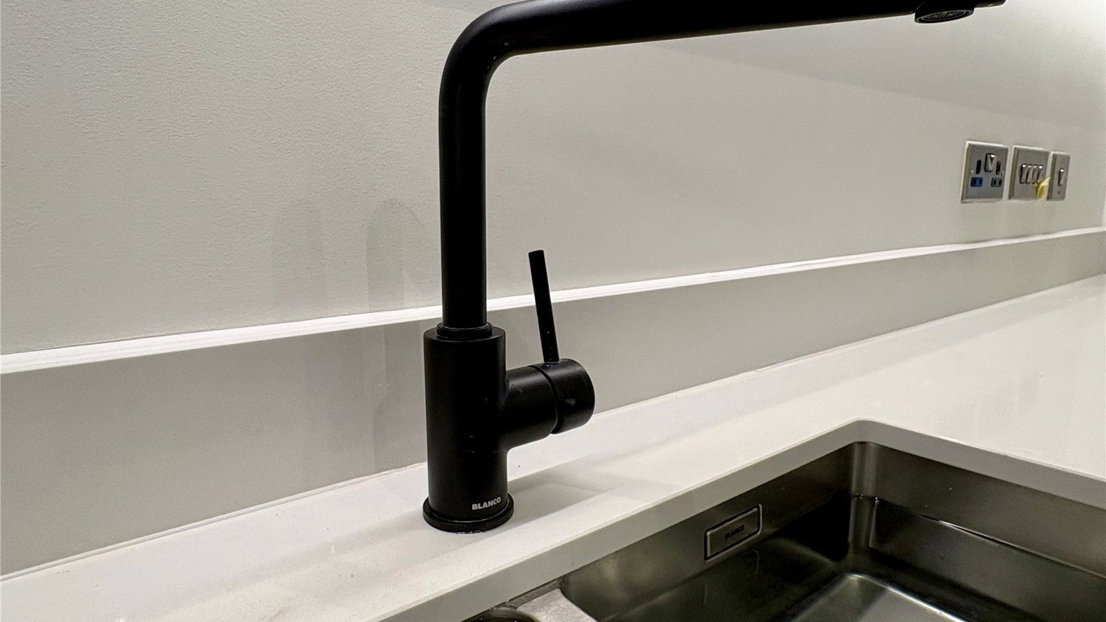 Picture No. 04.jpg Picture No. 04