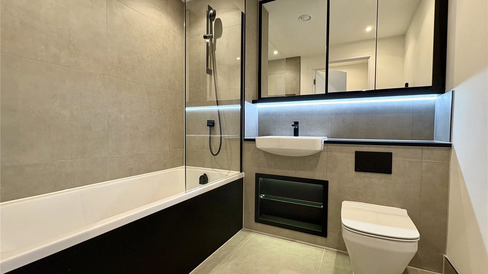 Picture No. 07.jpg Picture No. 07