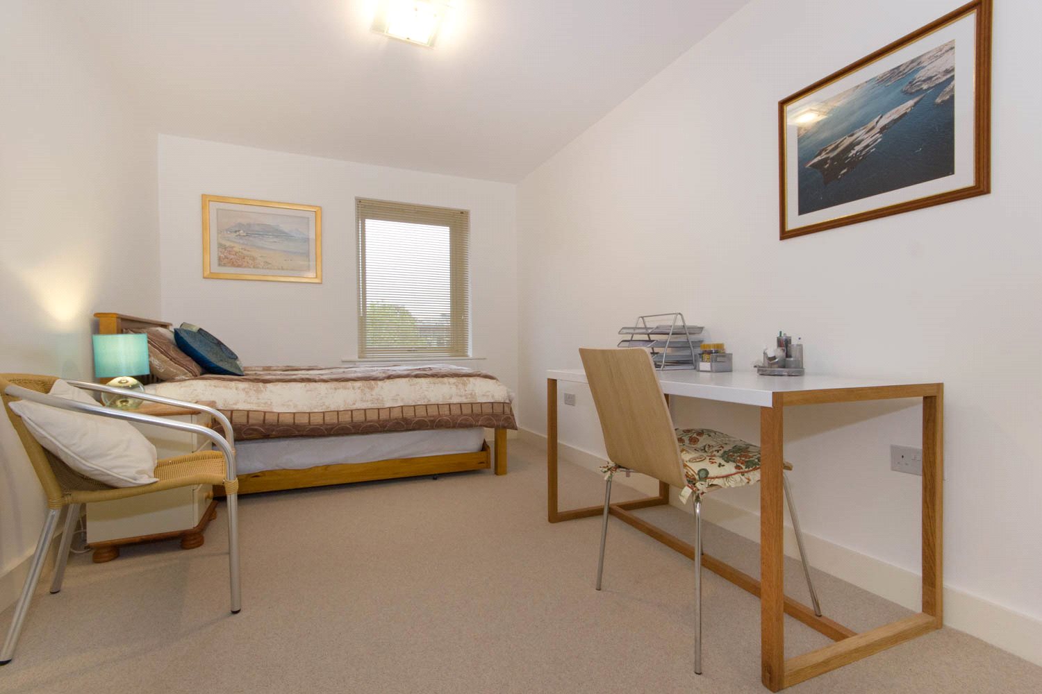 Bedroom1.jpg