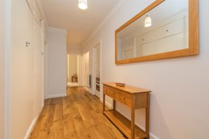 Manor Court, Cambridge picture 5