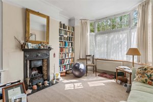 Owlstone Road, Newnham picture 2