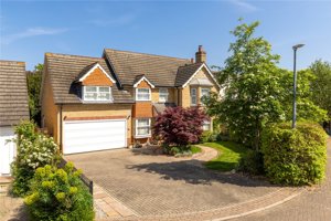 Perry Court, Clerk Maxwell Road picture 1
