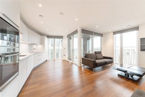 Cambridge, CB3 1BF picture 2