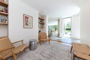 Thornton Way, Girton picture 6