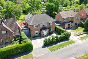 Thornton Way, Girton picture 1
