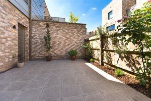 Walton Way, Cambridge picture 6