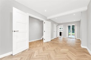 Cambridgeshire, CB4 3DQ picture 5