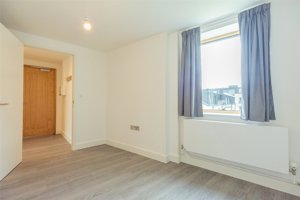 Hamilton Road, Cambridge picture 5