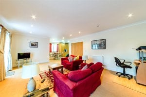 Cambridge, CB4 1GU picture 5