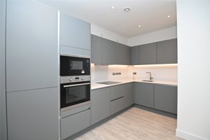 Cambridgeshire, CB5 8ES picture 3