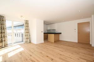 Brooke House, Kingsley Walk picture 2