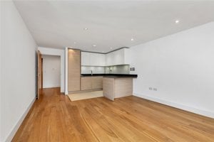 Cambridgeshire, CB5 8TH picture 2