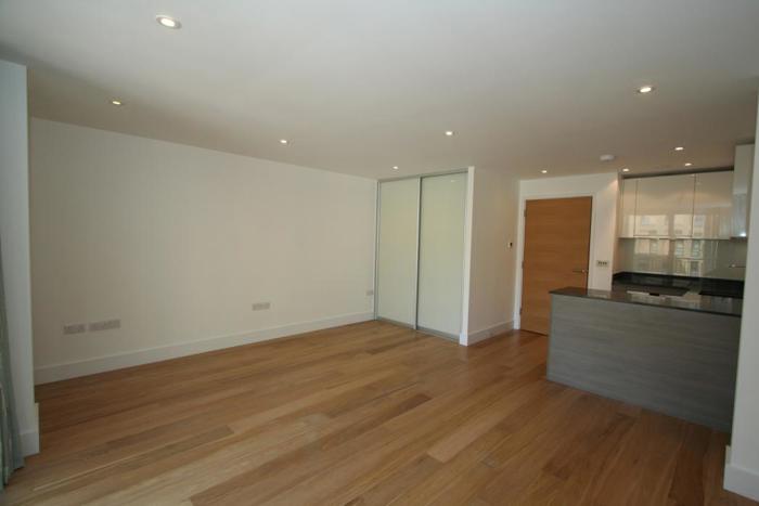 Living Room1.jpg